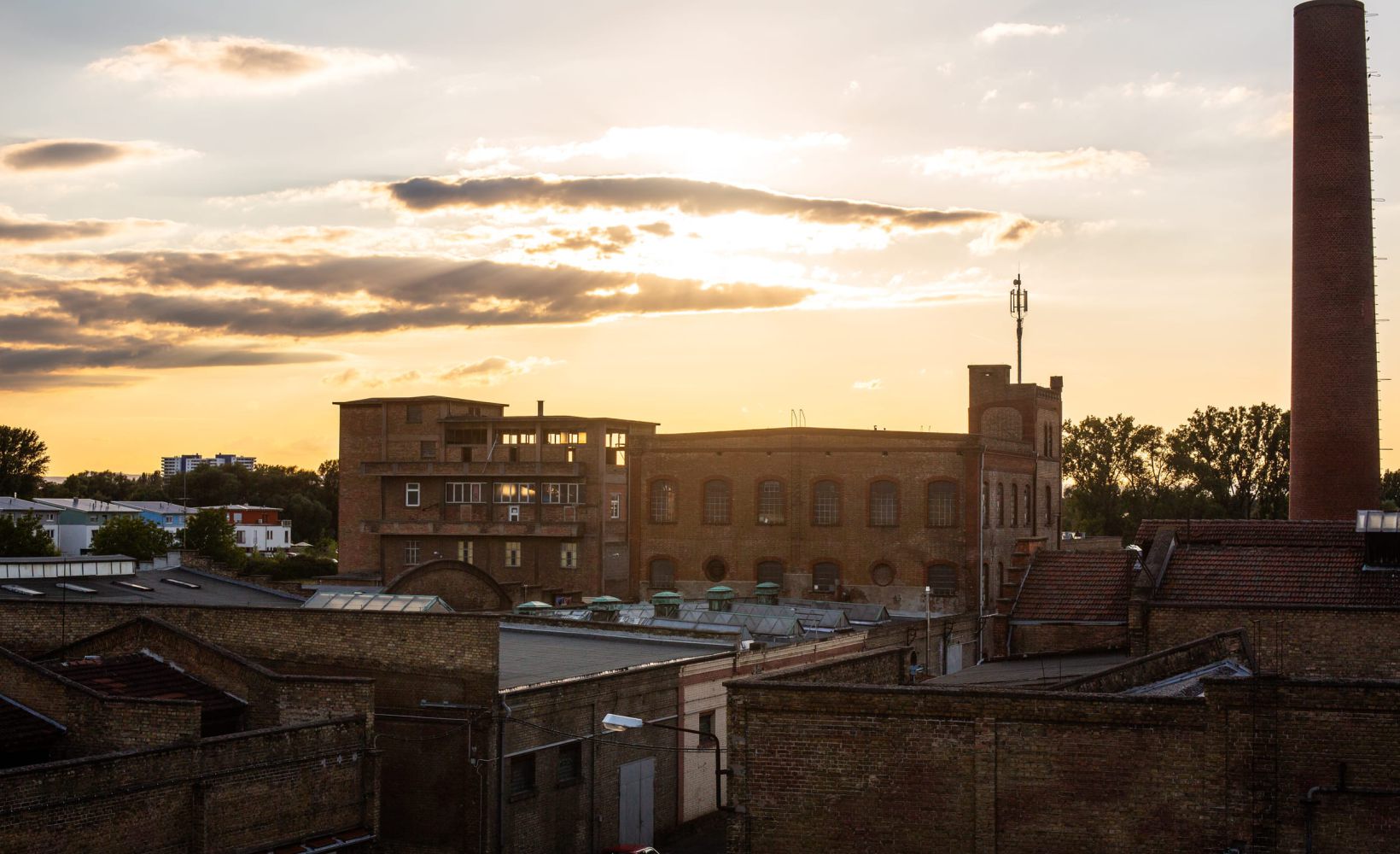 Nachtaufnahme des Industriehof Speyer
